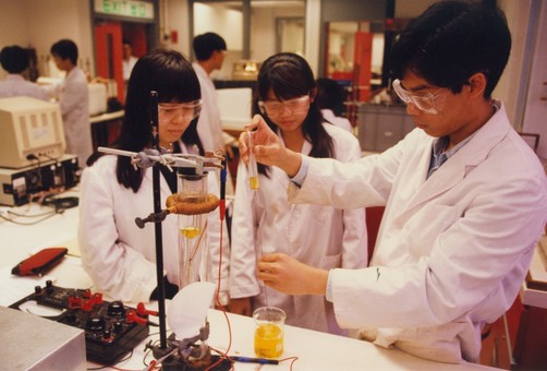 首辦醫事技術課程