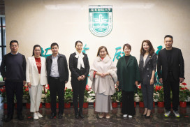Photo of Mainland Affairs Office with the GDUFE representatives (from left to right): Mr Chow Kwan Hang, Manager of Mainland Affairs Office, HKU SPACE, Ms Guo Dongna, Director of Administrati
