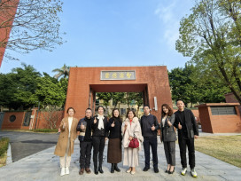 Meeting with representatives of Zhixin High School (Er sha Campus): Ms Wang Lingran of Zhixin High School (Er sha Campus), Mr Wei Junhua of Zhixin High School (Er sha Campus), Ms Wang Dongmei