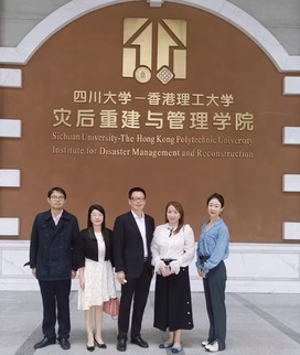 Photo of delegation with representatives of Sichuan University-The Hong Kong Polytechnic University Institute for Disaster Management and Reconstruction(from left to right): Mr Tian Bingwei, 