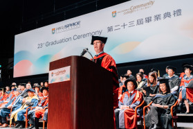 Professor John Mark Carroll, Department of History, The University of Hong Kong, was invited as the Guest of Honour, commemorating this memorable occasion with the graduating students.