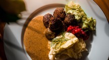 【Köttbullar - Swedish Meatballs from Turkey?】
