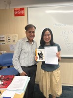 Congratulations to Ms. Kwan, who has won the Best Progress Award in our Certificate in Spanish (Intermediate)! ¡Felicitaciones! (Jul 2024)